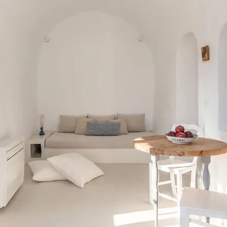 Villa White Cellar Cave By Cycladica *