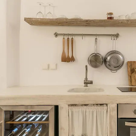 White Cellar Cave By Cycladica فيلة أويا