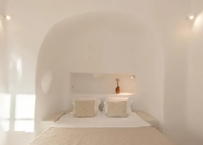 Villa White Cellar Cave By Cycladica *